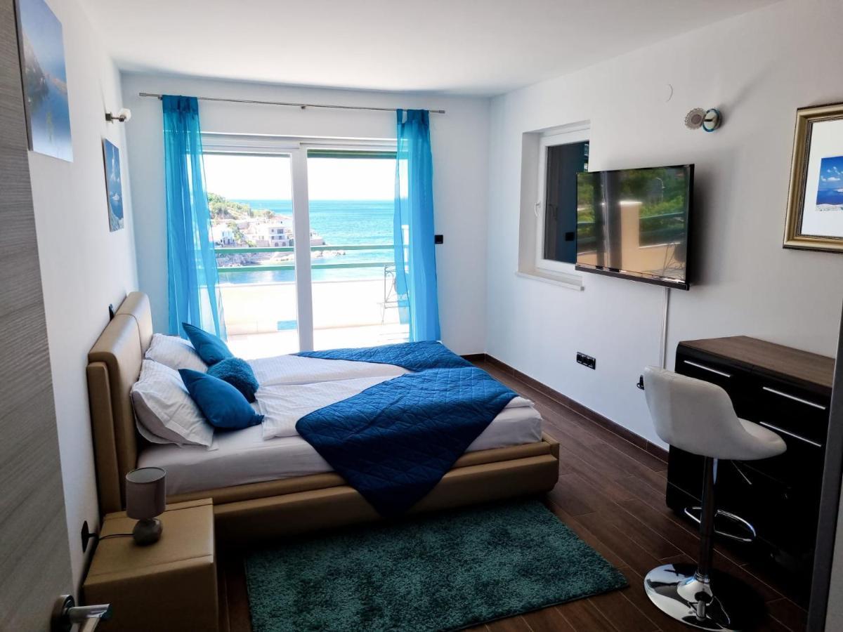 Villa Relax , With Seaview And Two Pools Near Beach Старіґрад Екстер'єр фото